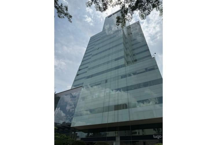 Local en arriendo en Villa Carlota, Medellín, 262 m² · foto 12 de 13