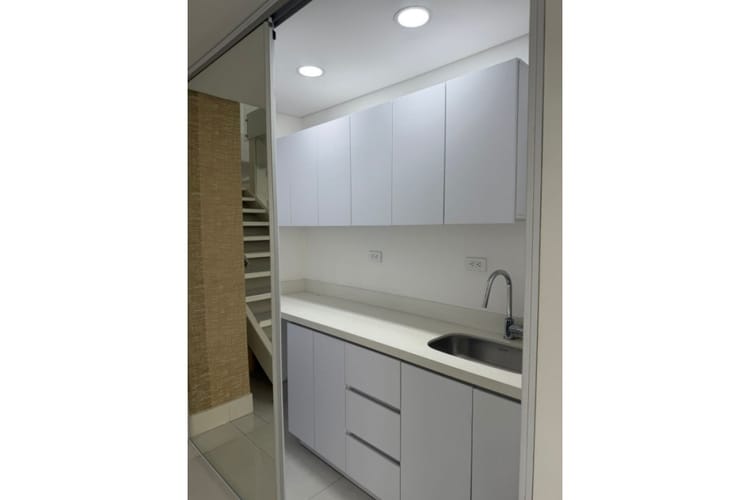 Local en venta en Villa Carlota, Medellín, 262 m² · foto 9 de 13