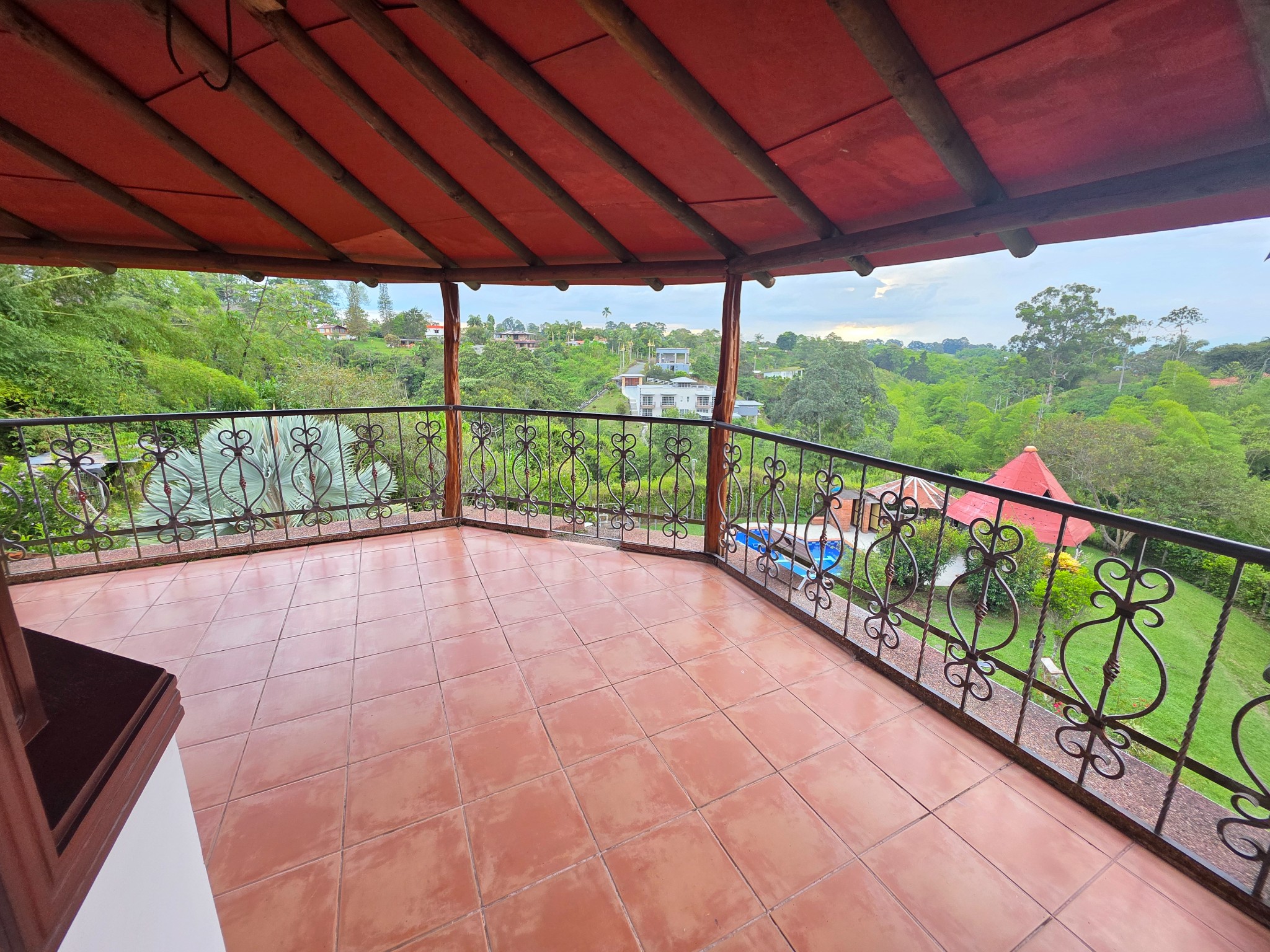 Casa en venta en Tribunas Corcega, Pereira · foto 7 de 24