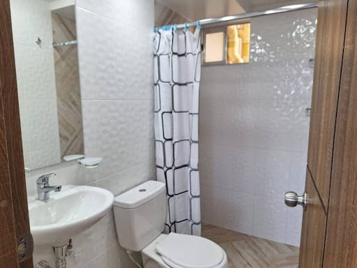 Apartamento de 3 alcobas en arriendo en El Cortijo, Madrid, 56 m² · foto 9 de 21