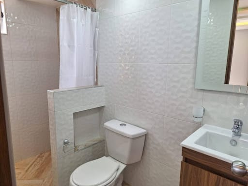 Apartamento de 3 alcobas en arriendo en El Cortijo, Madrid, 56 m² · foto 11 de 21