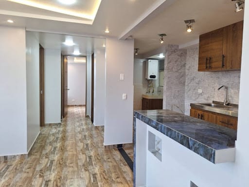 Apartamento de 3 alcobas en arriendo en El Cortijo, Madrid, 56 m² · foto 19 de 21