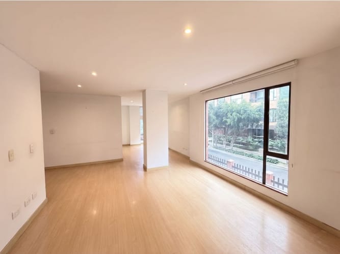 Apartamento de 3 alcobas en venta en Antiguo Country, Bogotá, 111 m² · foto 3 de 18