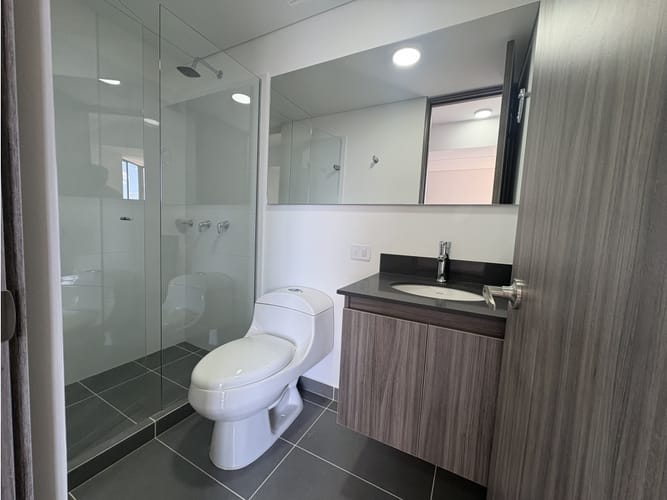Apartamento de 2 alcobas en venta en Las Palmas, Medellín, 64 m² · foto 10 de 18