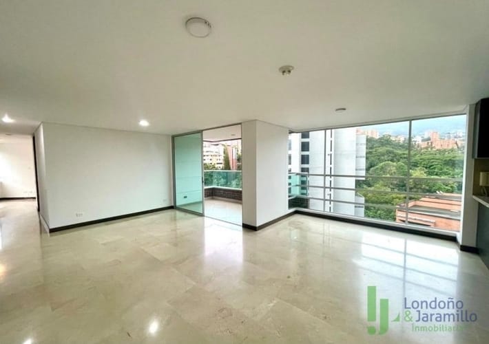 Apartamento de 3 alcobas en arriendo en Santa Maria De Los Angeles, Medellín, 136 m² · foto 5 de 10