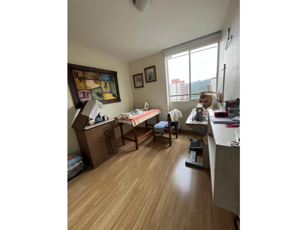 Apartamento en venta en Los Colores, Medellín · foto 8 de 20