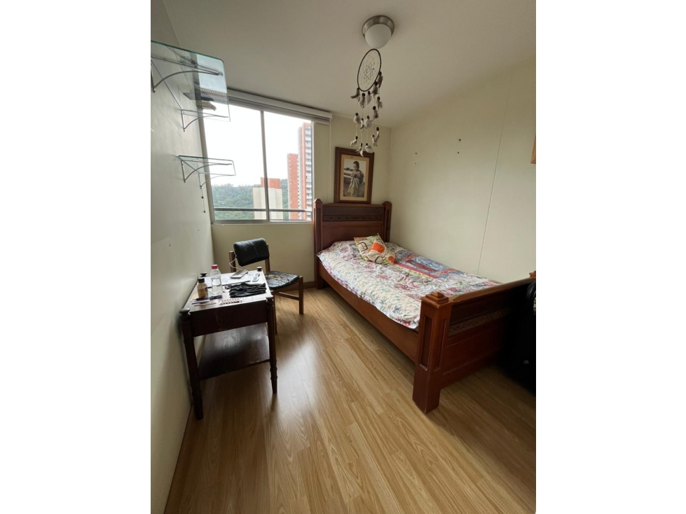 Apartamento en venta en Los Colores, Medellín · foto 12 de 20