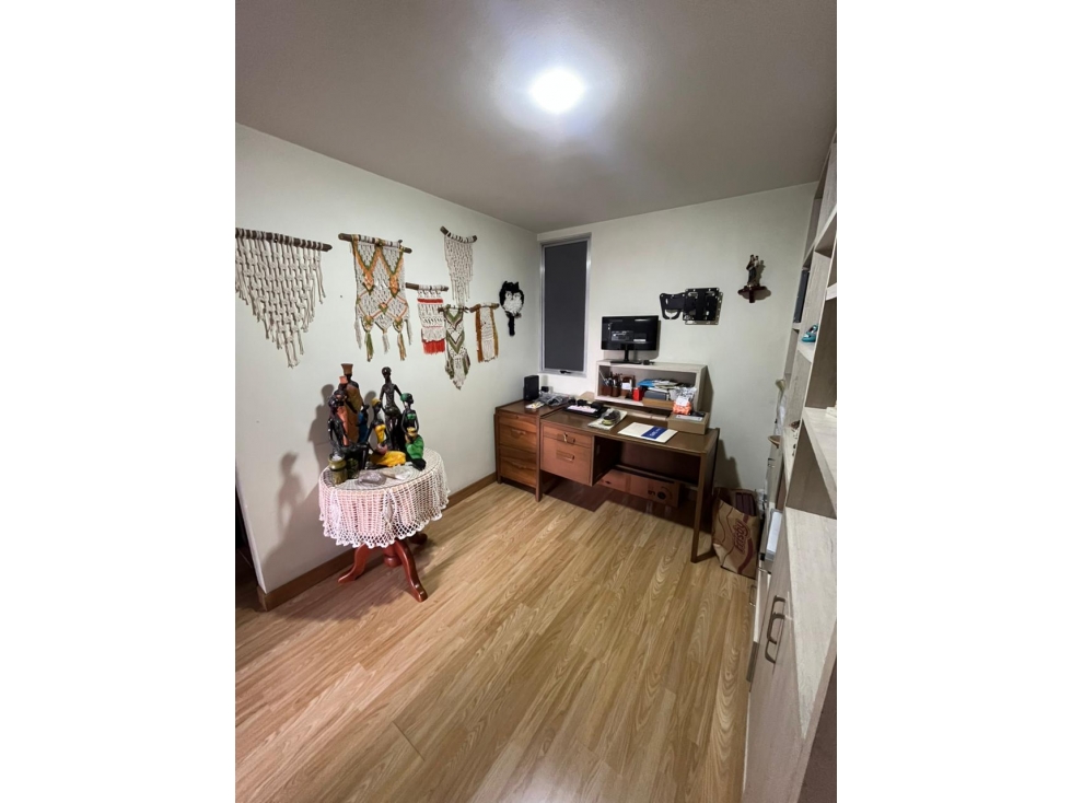 Apartamento en venta en Los Colores, Medellín · foto 13 de 20