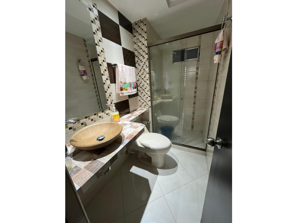 Apartamento en venta en Los Colores, Medellín · foto 14 de 20