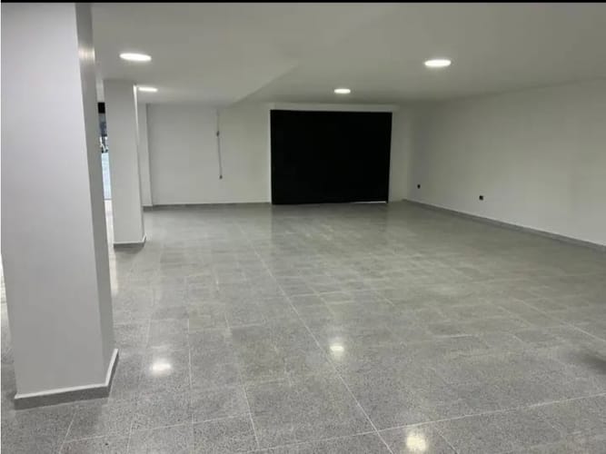 Local en arriendo en Villa Nueva, Medellín, 95 m² · foto 5 de 8