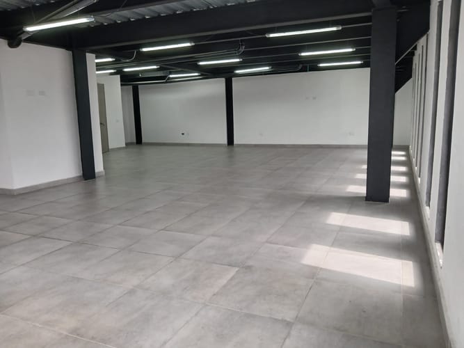 Oficina en arriendo en Belén, Medellín, 120 m² · foto 9 de 11