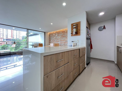 Apartamento en venta en Loma Del Esmeraldal, Envigado · foto 4 de 20