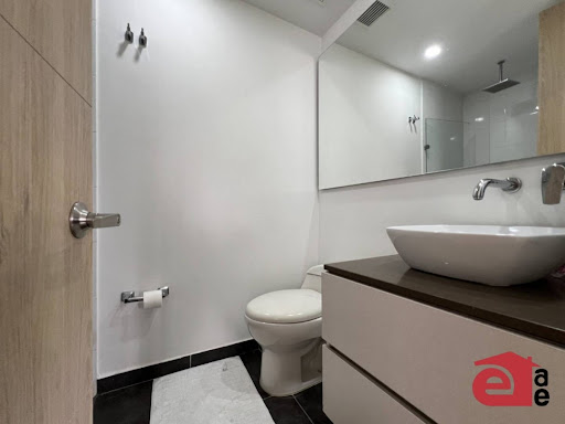Apartamento en venta en Loma Del Esmeraldal, Envigado · foto 12 de 20