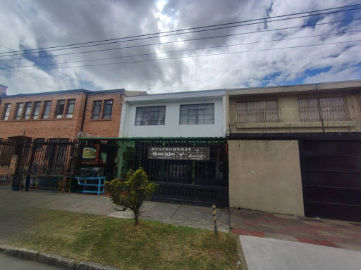 Casa en venta en Barrios Unidos, Bogotá · foto 2 de 20