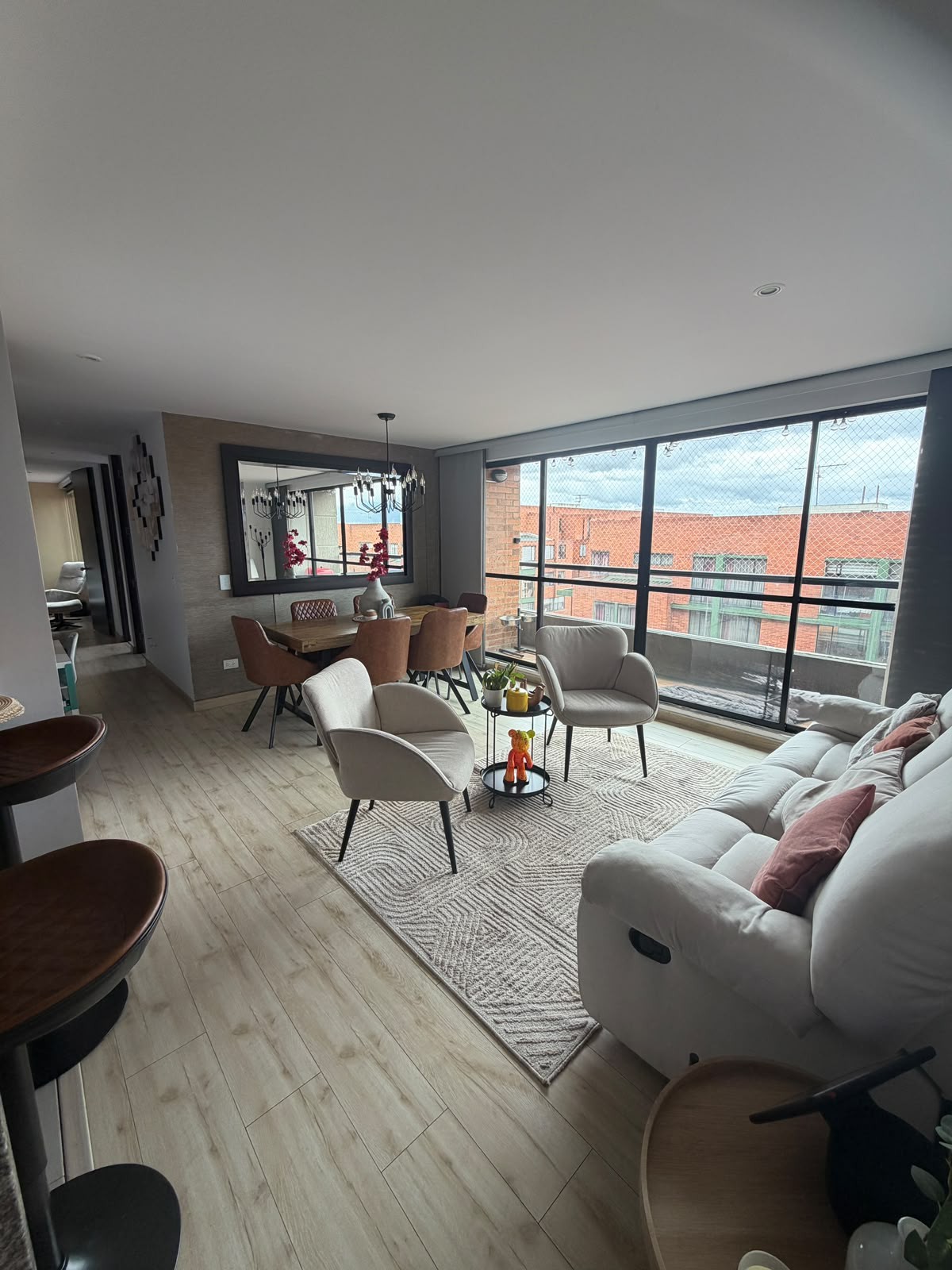 Apartamento en venta en Fontibon, Bogotá · foto 2 de 24