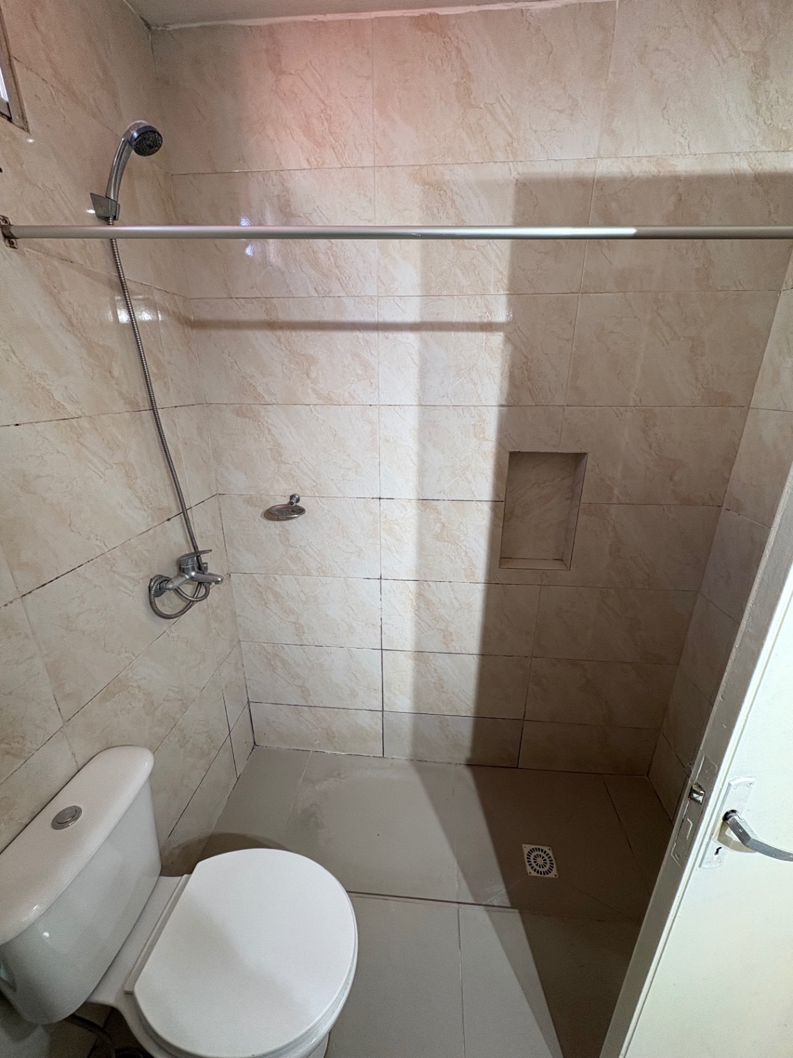 ALQUILER APARTAMENTO 1 DORMITORIO PATIO Y COCHERA FLOR DE MAROÑAS · Foto 10