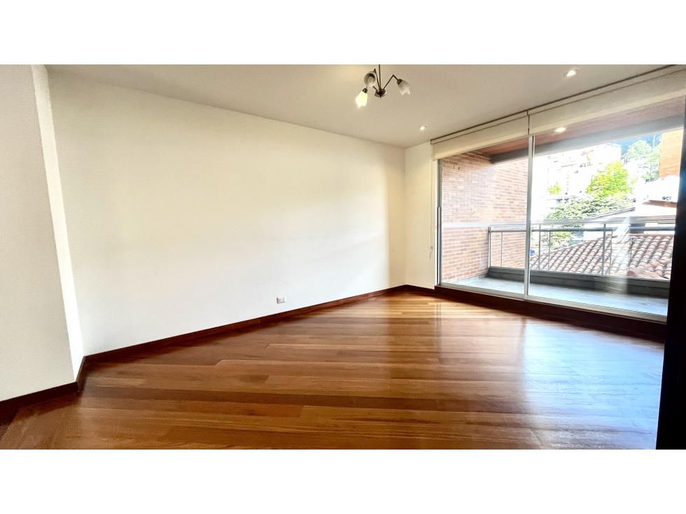 Apartamento en venta en Los Rosales, Bogotá · foto 16 de 24