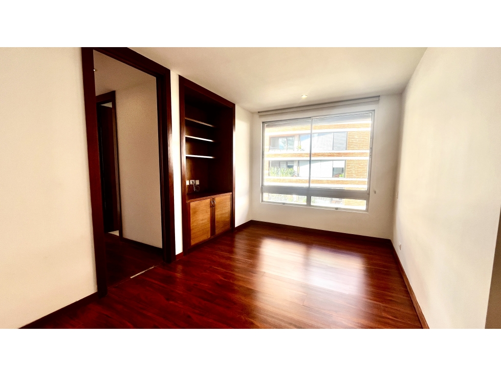 Apartamento en venta en Los Rosales, Bogotá · foto 17 de 24