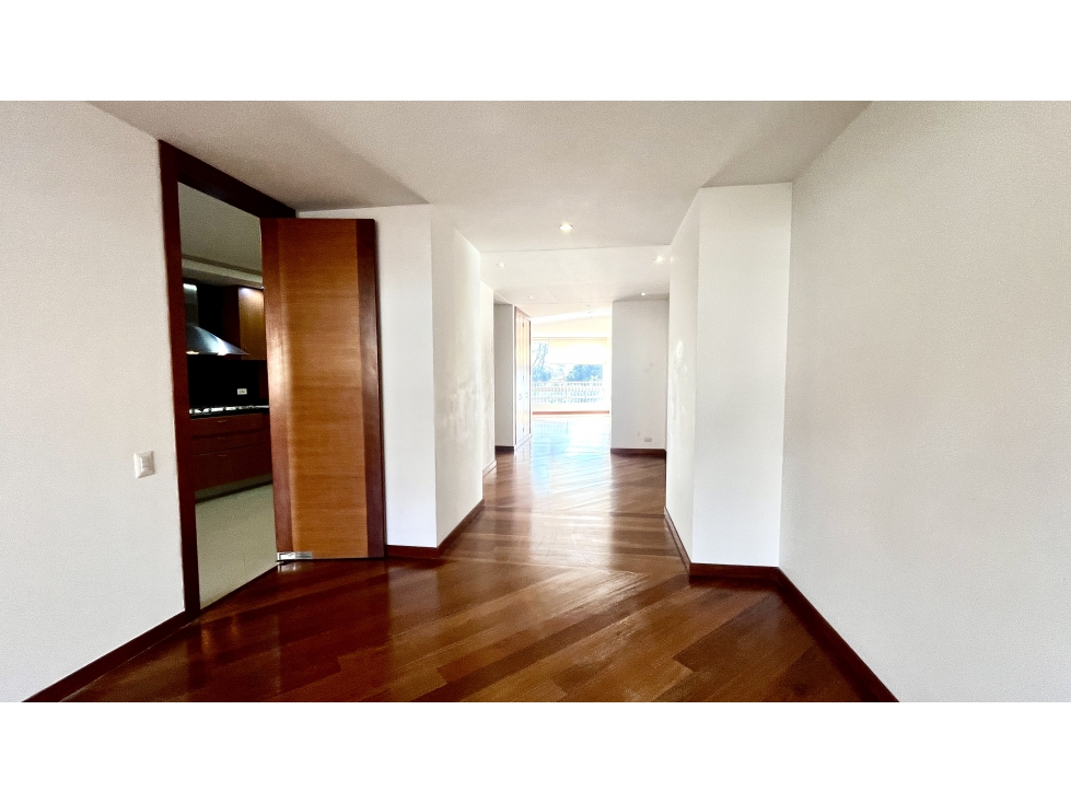 Apartamento en venta en Los Rosales, Bogotá · foto 21 de 24