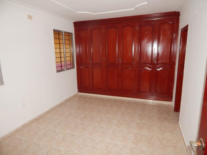 Casa de 6 alcobas en venta en El Limoncito, Barranquilla, 258 m² · foto 14 de 24