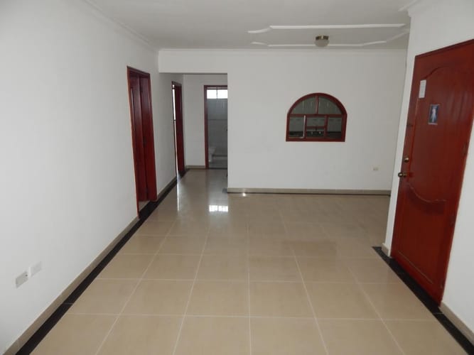 Casa de 6 alcobas en venta en El Limoncito, Barranquilla, 258 m² · foto 22 de 24