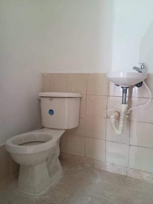 Local en arriendo en Conquistadores, Medellín, 18 m² · foto 6 de 6