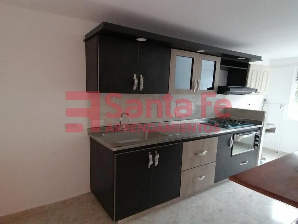 Apartamento en venta en Robledo, Medellín · foto 3 de 10