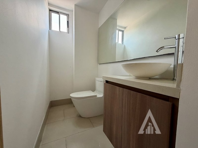 Apartamento en venta en Los Naranjos, Envigado · foto 12 de 19