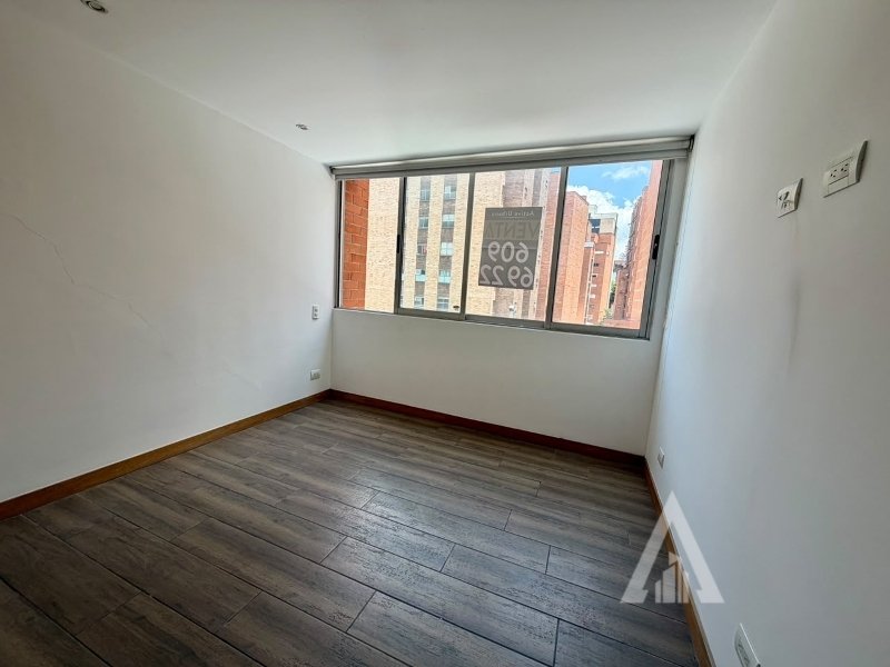 Apartamento en venta en Los Naranjos, Envigado · foto 19 de 19