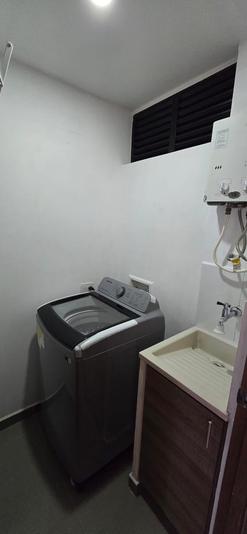 Apartamento de 2 alcobas en venta en Mugá, Envigado, 84 m² · foto 17 de 18