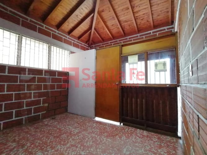 Casa de 10 alcobas en venta en Robledo, Medellín, 1850 m² · foto 5 de 10