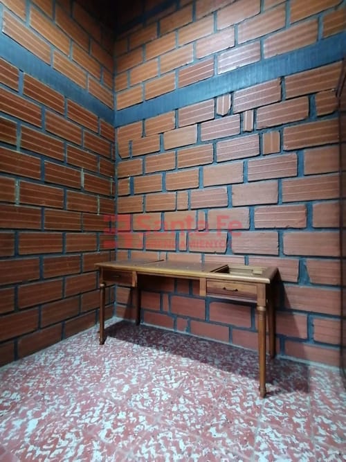 Casa de 10 alcobas en venta en Robledo, Medellín, 1850 m² · foto 9 de 10
