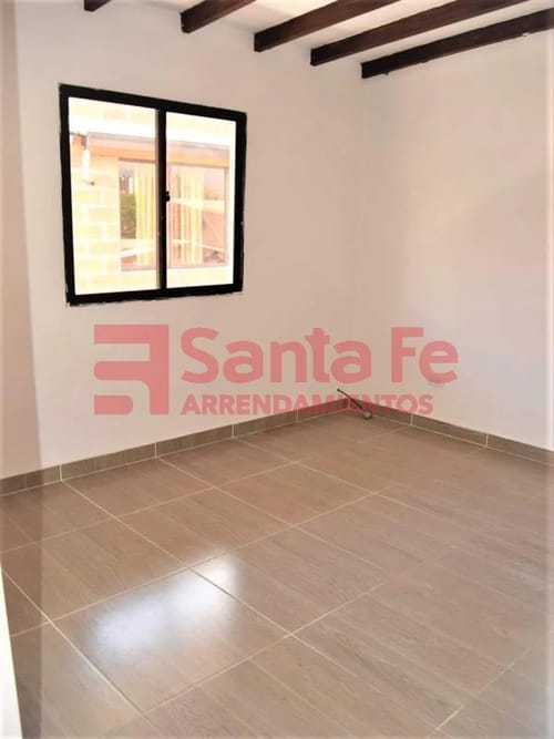 Casa de 8 alcobas en venta en Robledo, Medellín, 240 m² · foto 9 de 10