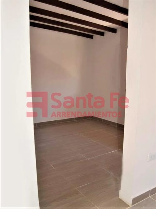 Casa de 8 alcobas en venta en Robledo, Medellín, 240 m² · foto 10 de 10