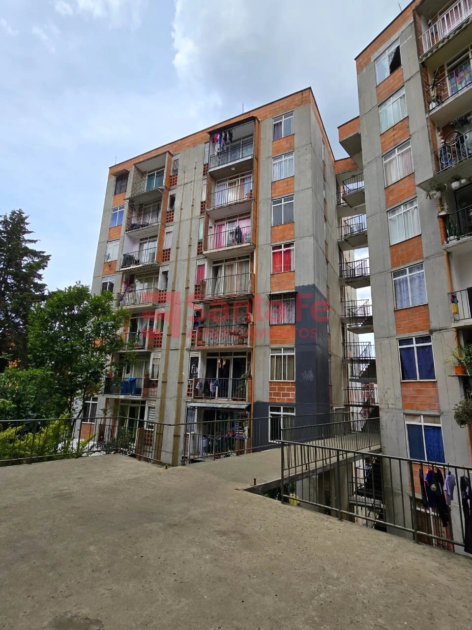 Apartamento en venta en Robledo, Medellín · foto 2 de 10