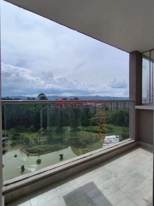 Apartamento de 3 alcobas en venta en Centro, Rionegro, 76 m² · foto 2 de 10