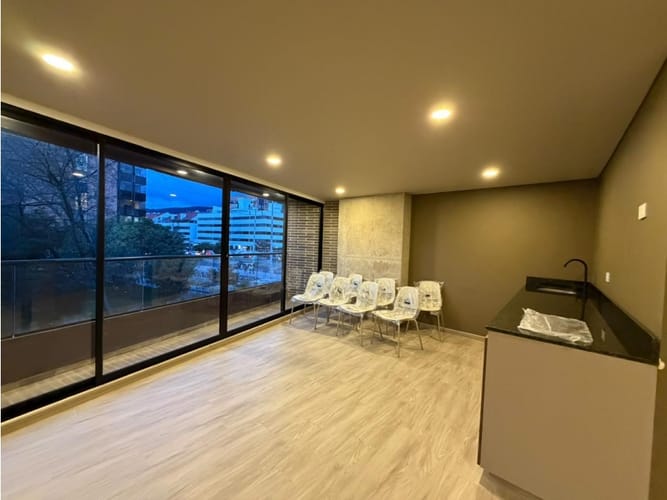 Apartaestudio en venta en San Patricio, Bogotá, 35 m² · foto 10 de 12