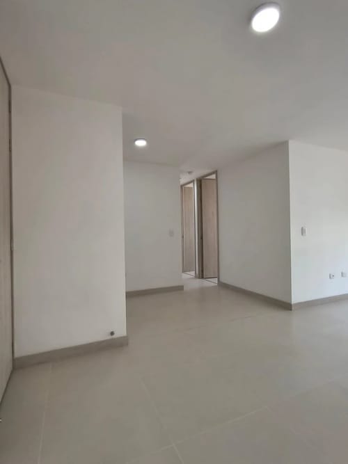 Apartamento de 3 alcobas en venta en Centro, Rionegro, 56 m² · foto 6 de 10