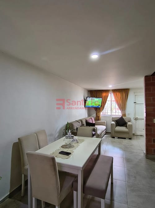 Casa de 4 alcobas en venta en Centro, Rionegro, 110 m² · foto 3 de 10