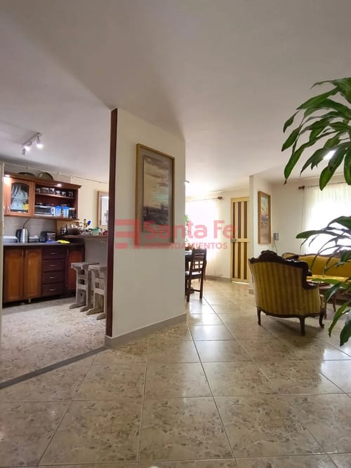 Casa de 4 alcobas en venta en Centro, Rionegro, 171 m² · foto 4 de 10