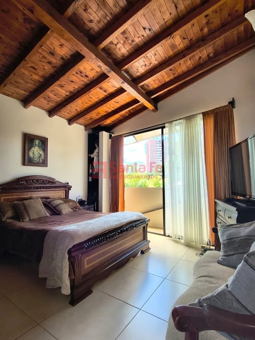 Casa de 5 alcobas en venta en Centro, Rionegro, 118 m² · foto 7 de 10