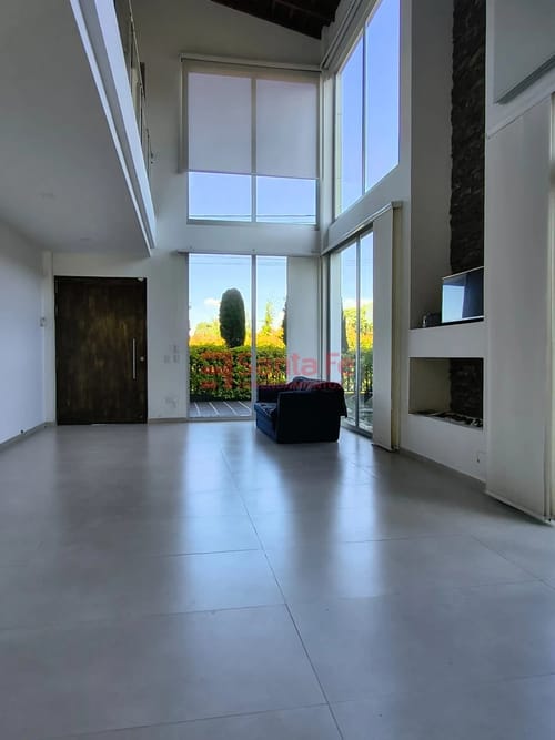Casa de 4 alcobas en venta en Centro, Rionegro, 863 m² · foto 5 de 10