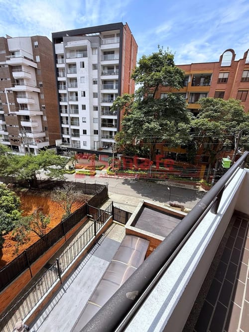 Apartamento de 3 alcobas en venta en Robledo, Medellín, 101 m² · foto 3 de 10