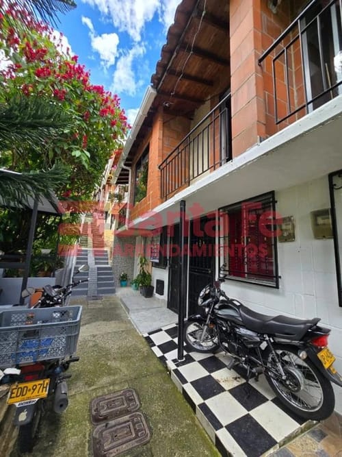 Apartamento en venta en Robledo, Medellín · foto 2 de 10