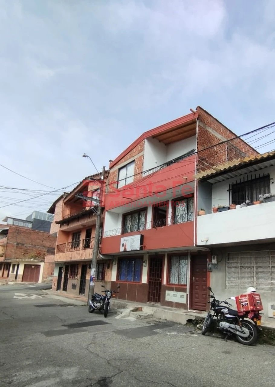 Apartamento en venta en Robledo, Medellín · foto 2 de 10