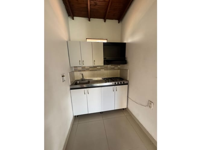 Apartamento de 2 alcobas en arriendo en Santa Mónica, Medellín, 60 m² · foto 6 de 10