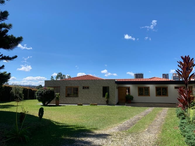 Casa de 4 alcobas en venta en El Faro, Rionegro, 450 m² · foto 6 de 7