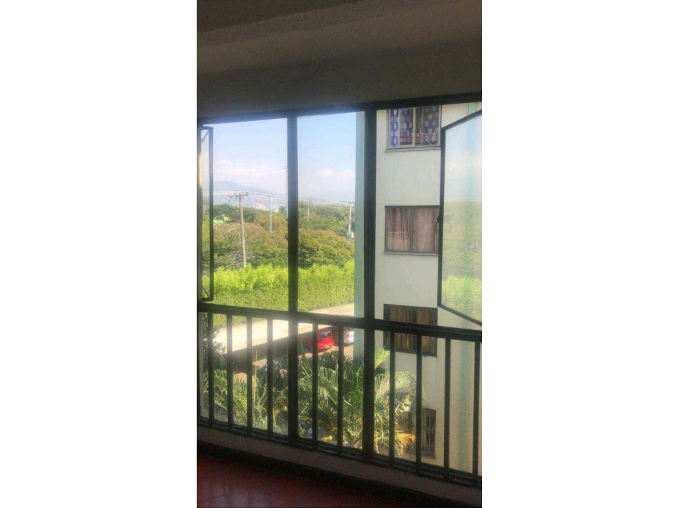 Apartamento en venta en Ciudad 2000, Cali · foto 2 de 10