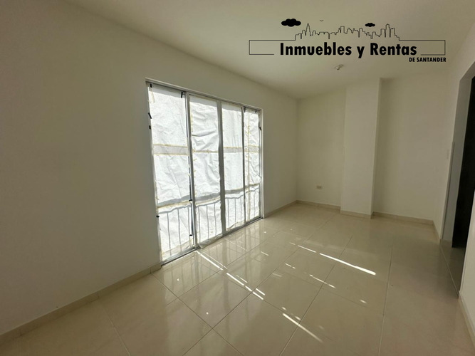 Apartamento de 3 alcobas en venta en Alto Viento I, Bucaramanga, 61 m² · foto 2 de 10