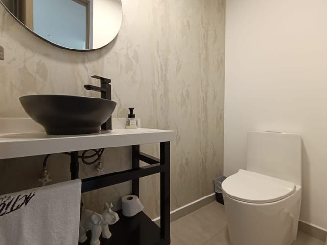 Apartamento de 2 alcobas en arriendo en El Poblado, Medellín, 153 m² · foto 19 de 20